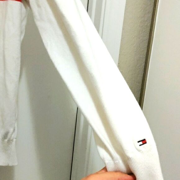 Vintage Tommy Hilfiger Sweater - Picture 6 of 9